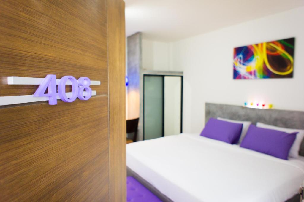 7 Days Hotel Chiang Mai Exterior photo